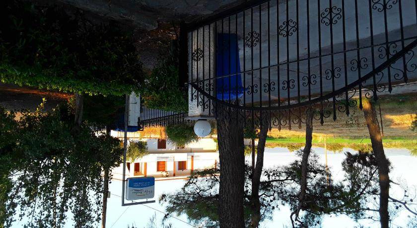 Photo of Others in Skala Kallonis