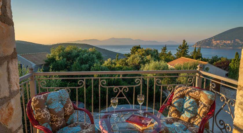 Photo of Patio Balcony in Evreti