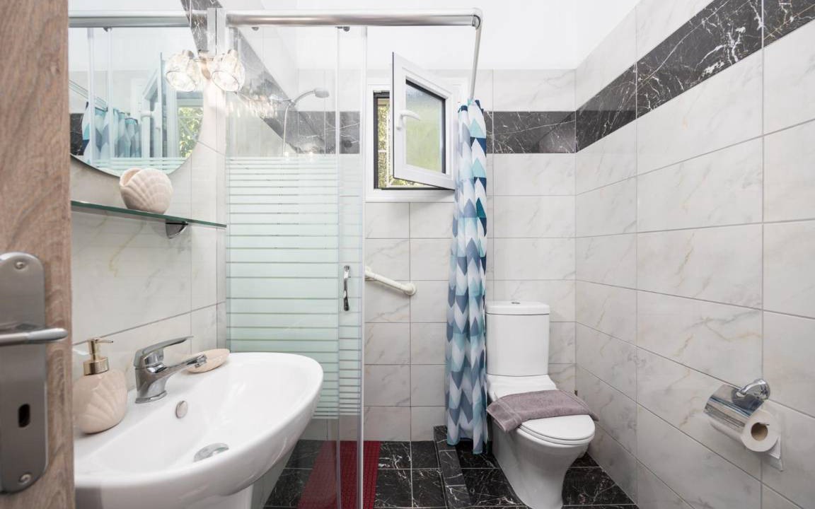 Photo of Bathroom in Spartia