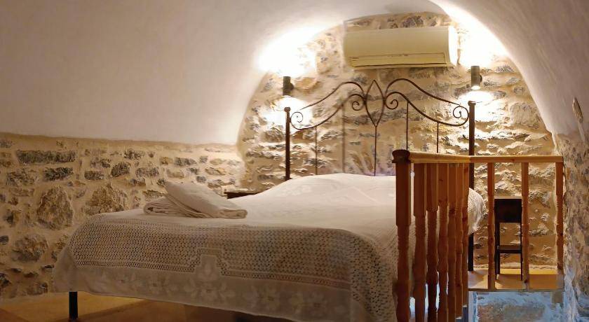 Photo of Others in Mesta