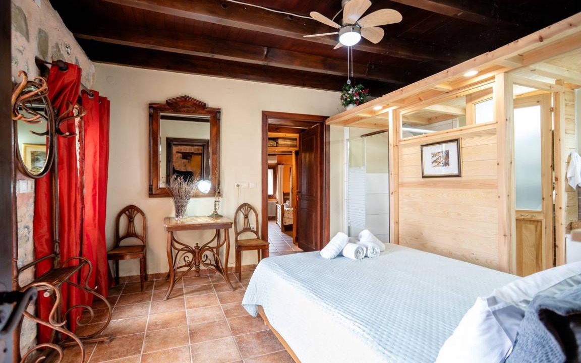 Photo of Bedroom in Anatoli