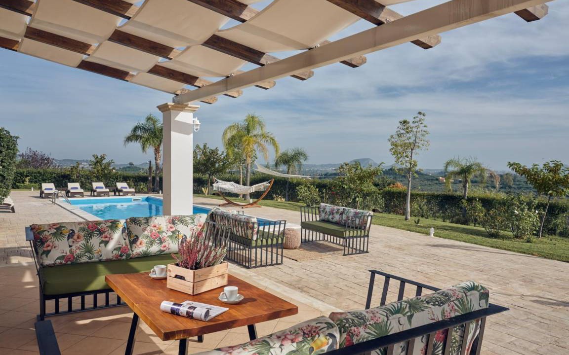 Photo of Patio Balcony in Romirion