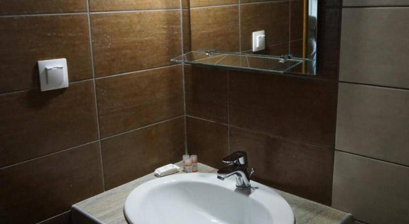 Photo of Bathroom in Dio-Olympos