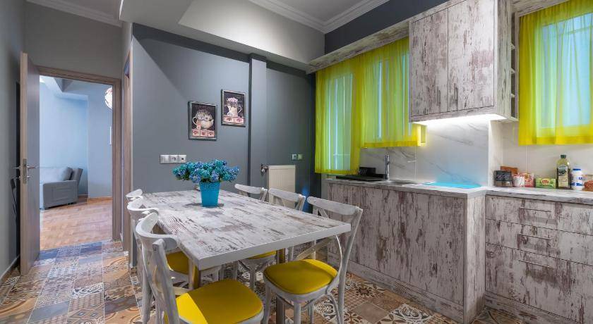 Photo of Others in Mousio