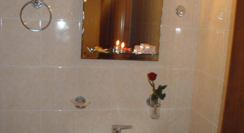 Photo of Bathroom in Kandanos