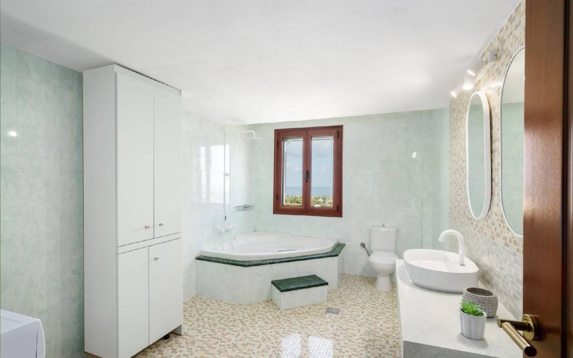 Photo of Bathroom in Xiro Chorio