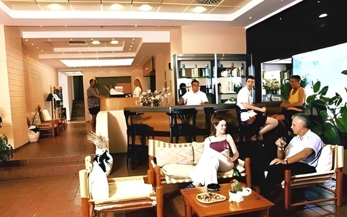 Photo of Others in Ixia