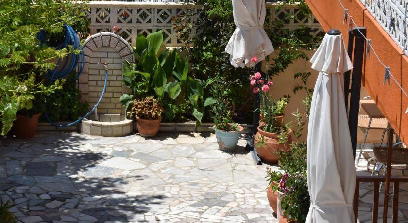 Photo of Patio Balcony in Skala Eresou
