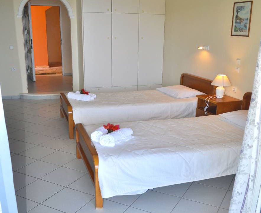 Photo of Others in Sinarades