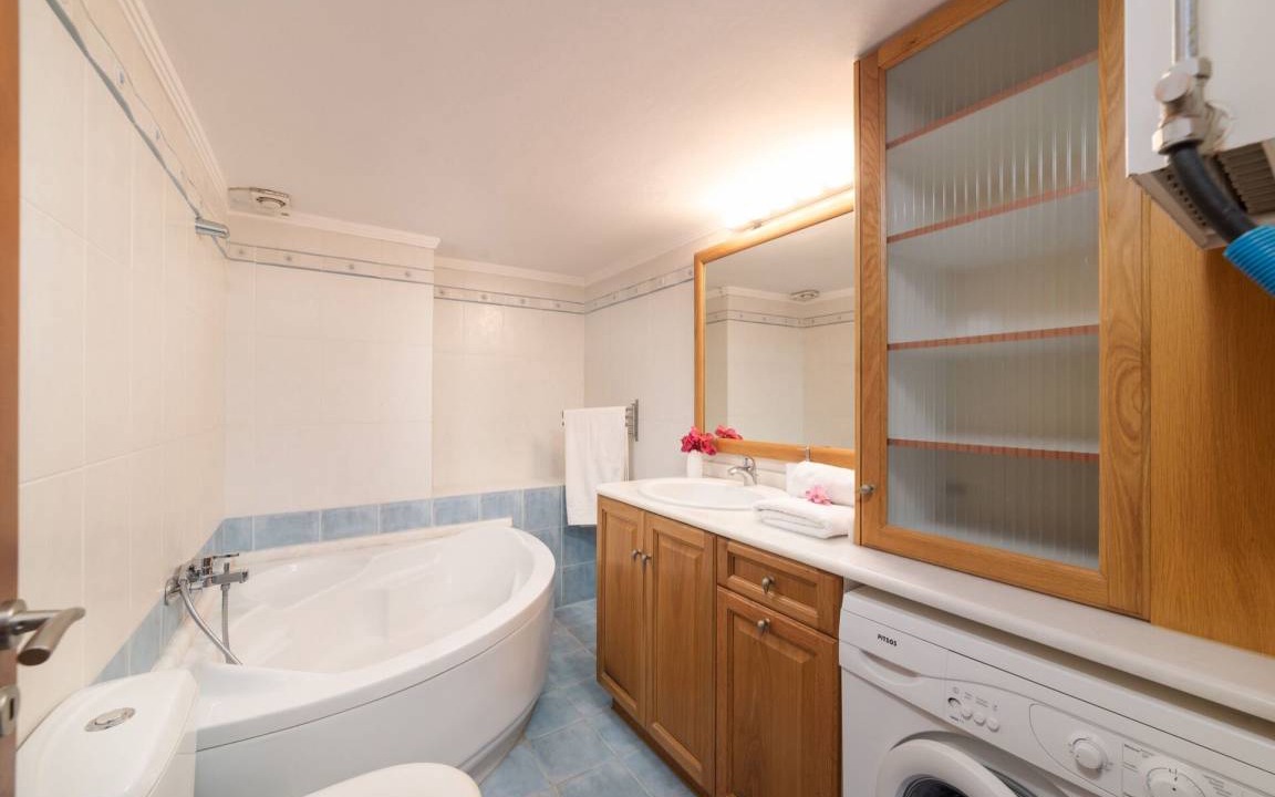 Photo of Bathroom in Kolymbari
