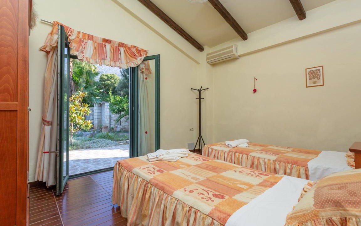 Photo of Bedroom in Vlichada