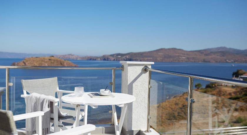 Photo of Others in Anaxos