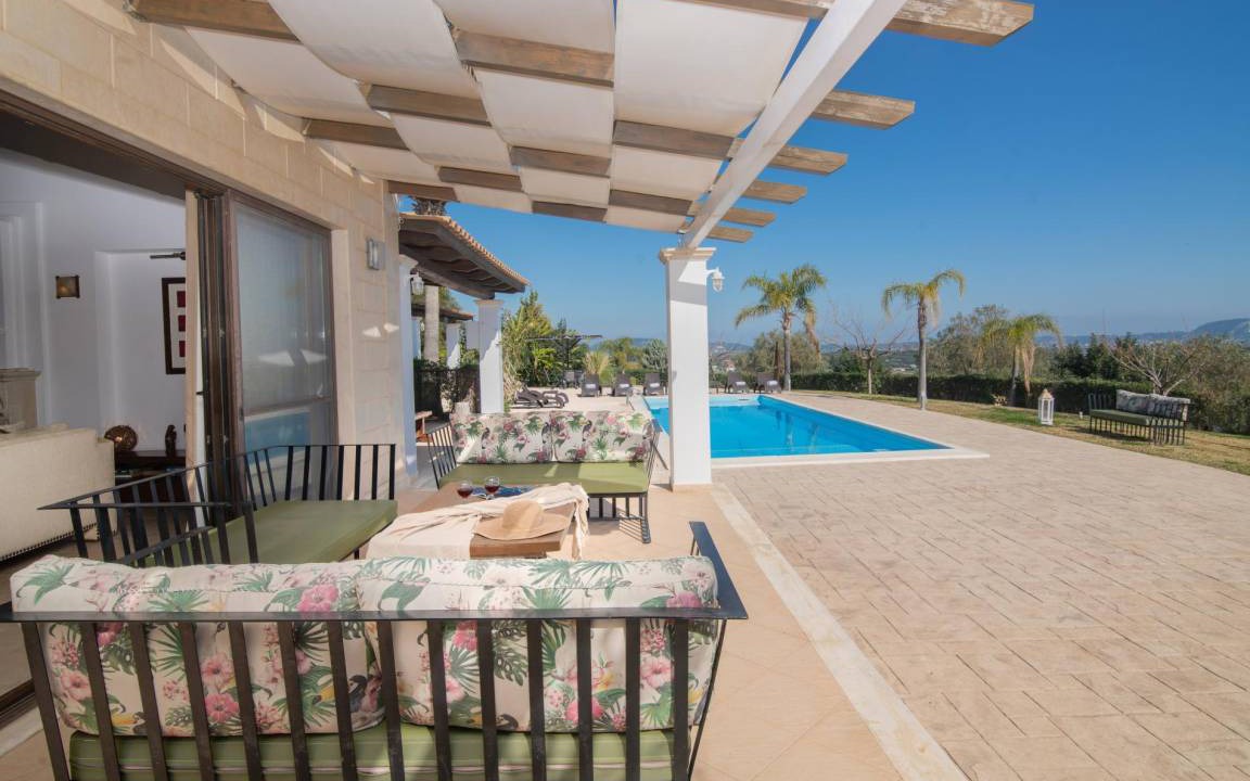 Photo of Patio Balcony in Romirion
