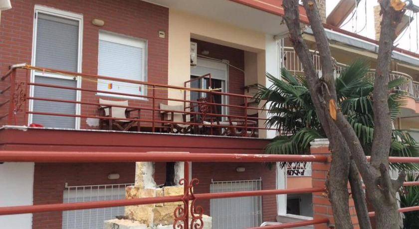 Photo of Buildings in Nea Michaniona