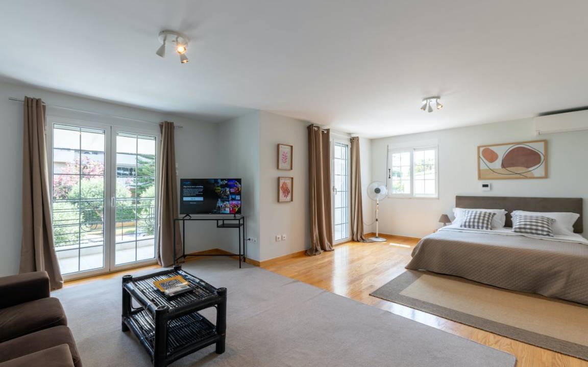 Photo of Livingroom in Glyfada