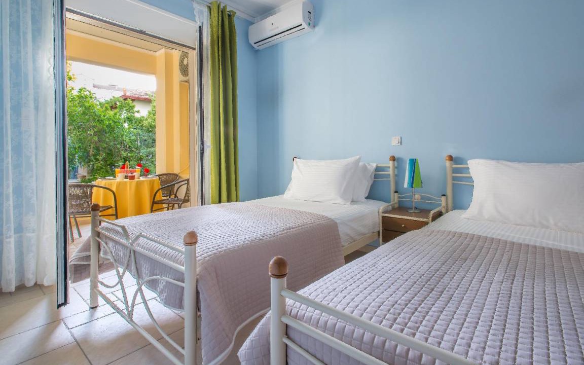 Photo of Bedroom in Kato Diminio