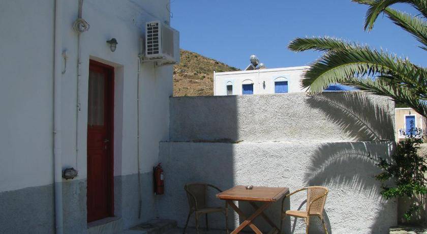 Photo of Others in Katapola