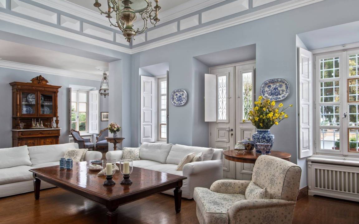 Photo of Livingroom in Paleopolis