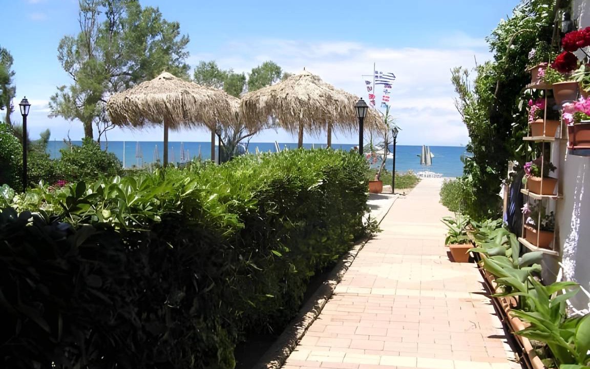 Photo of Others in Platanias Town