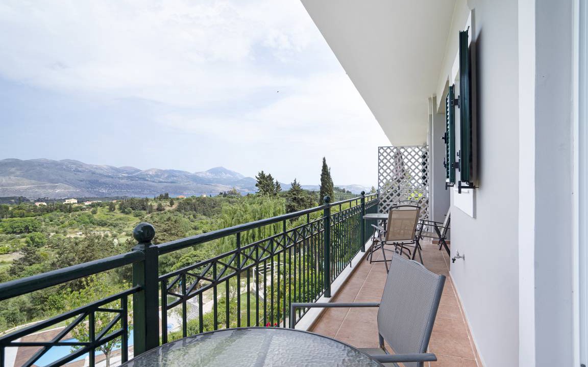 Photo of Patio Balcony in Parisata