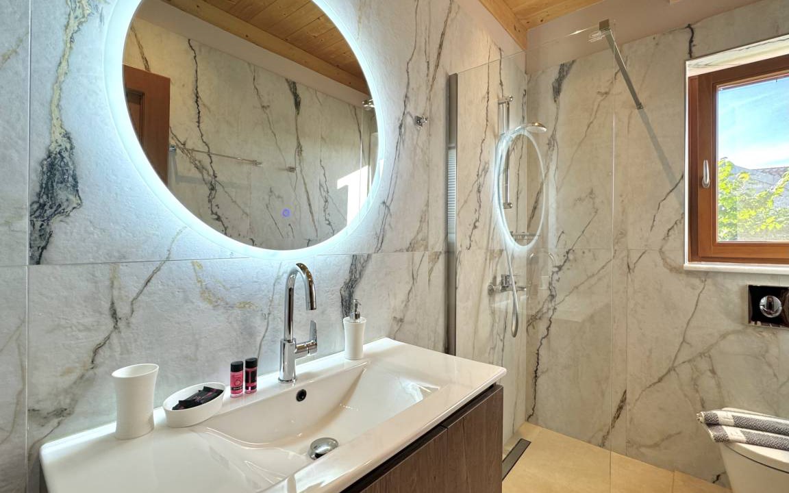 Photo of Bathroom in Tzamarelata