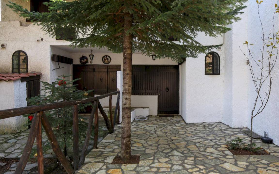 Photo of Others in Eptalofos