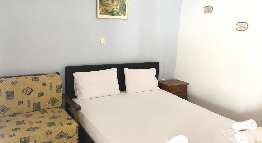 Photo of Others in Skala Marion