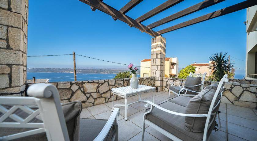 Photo of Patio Balcony in Megala Chorafia