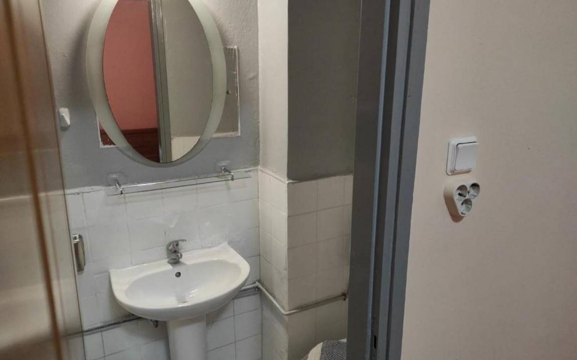 Photo of Bathroom in Omonia