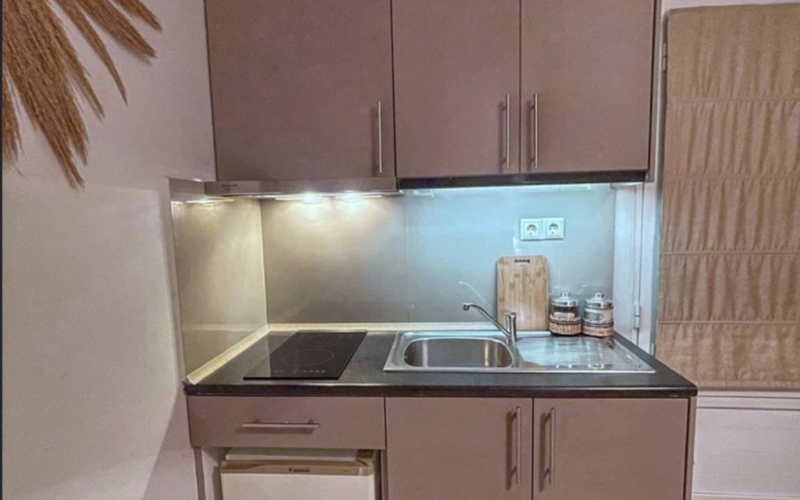Photo of Kitchen in Minoa Pediada