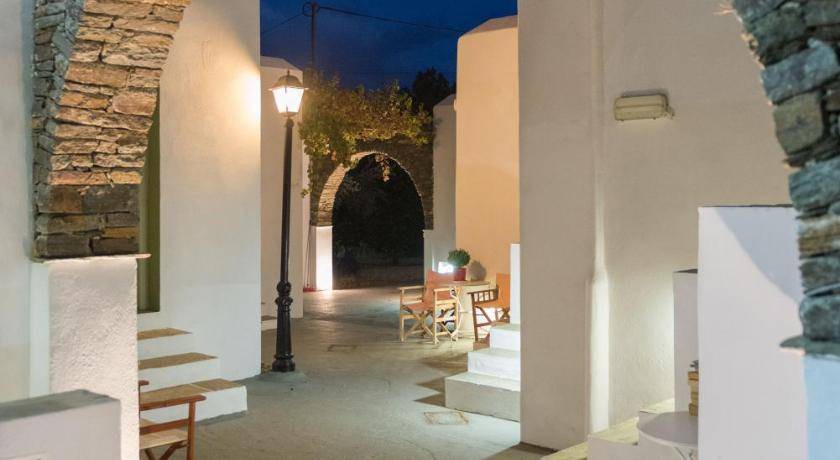 Photo of Others in Platis Gialos