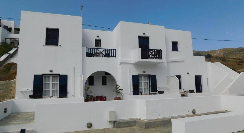 Photo of Others in Folegandros