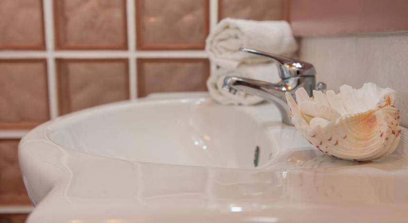 Photo of Bathroom in Antiparos
