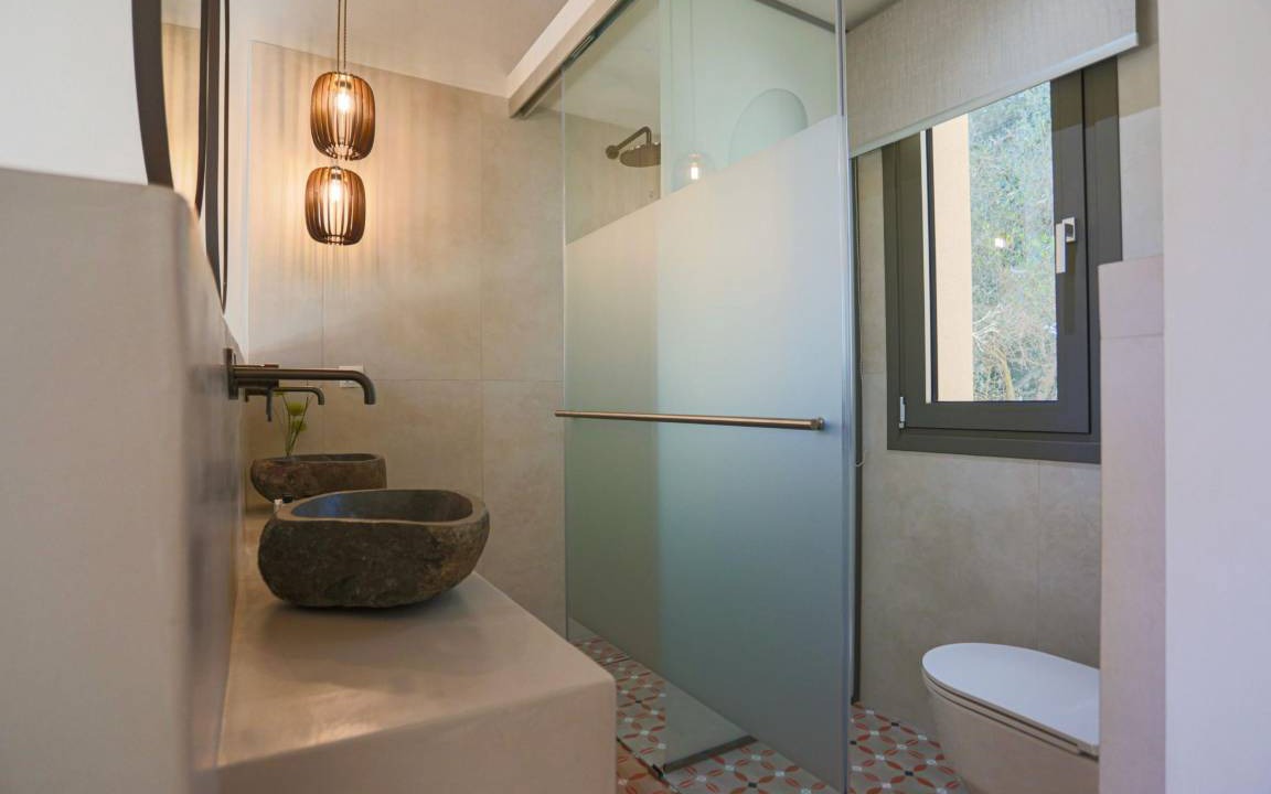 Photo of Bathroom in Kouramades