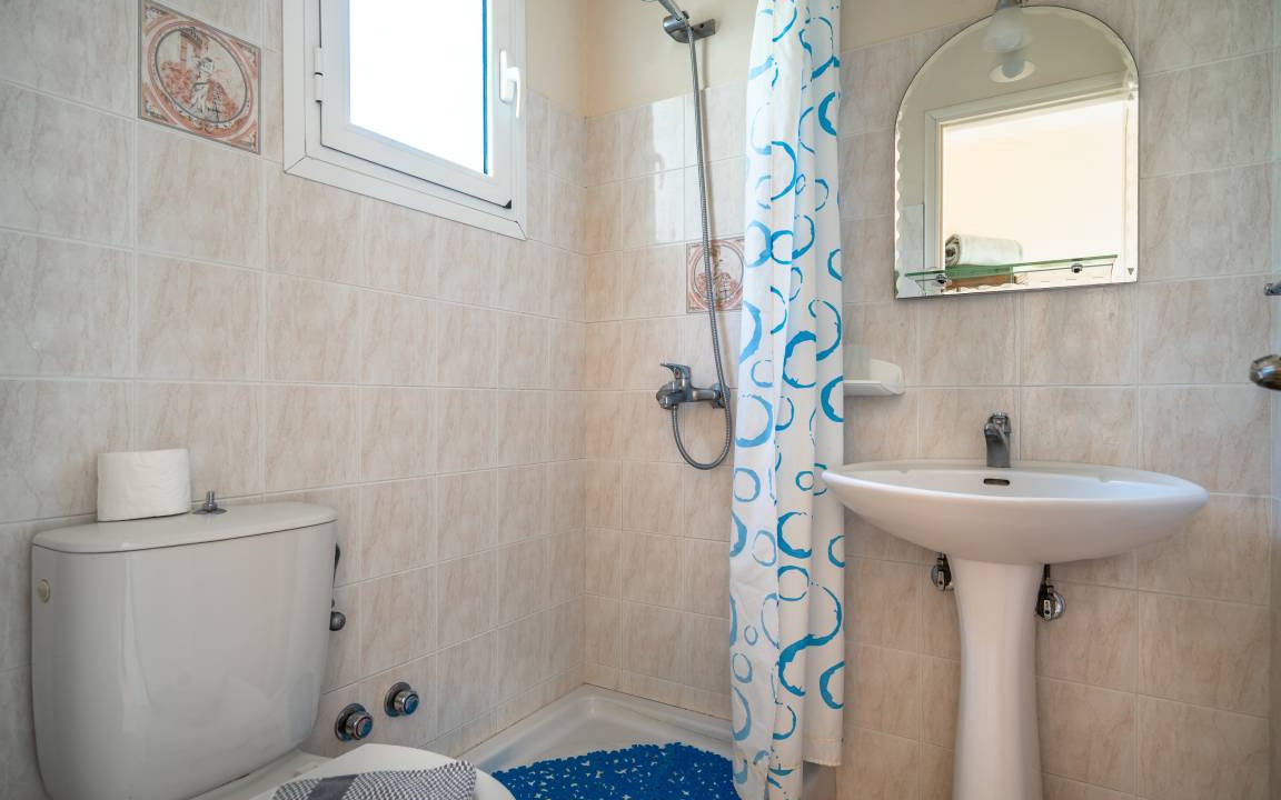 Photo of Bathroom in Kateleios