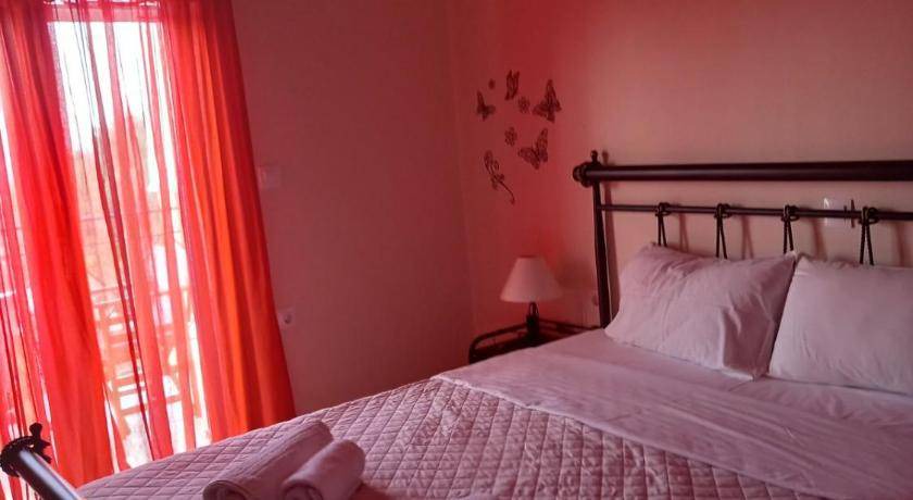 Photo of Bedroom in Milos