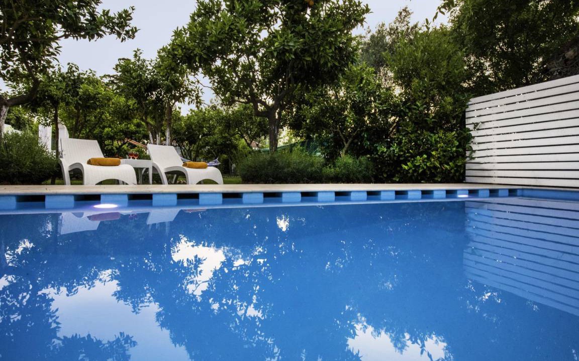 Photo of Outdoor in Ixia