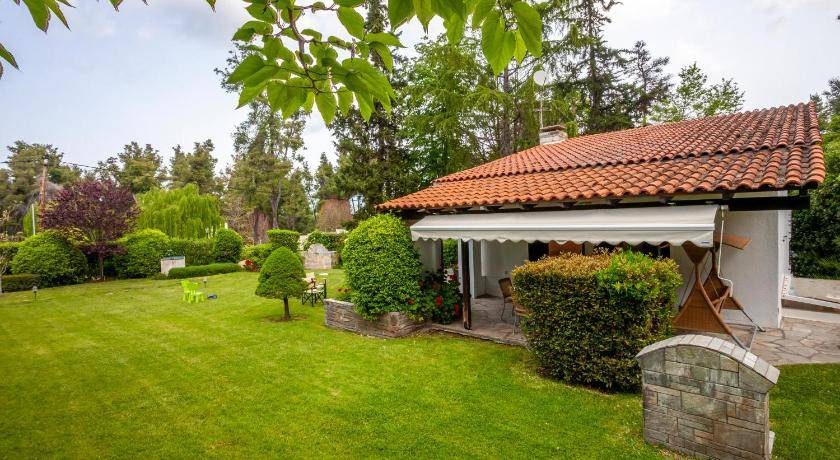 Photo of Others in Sane