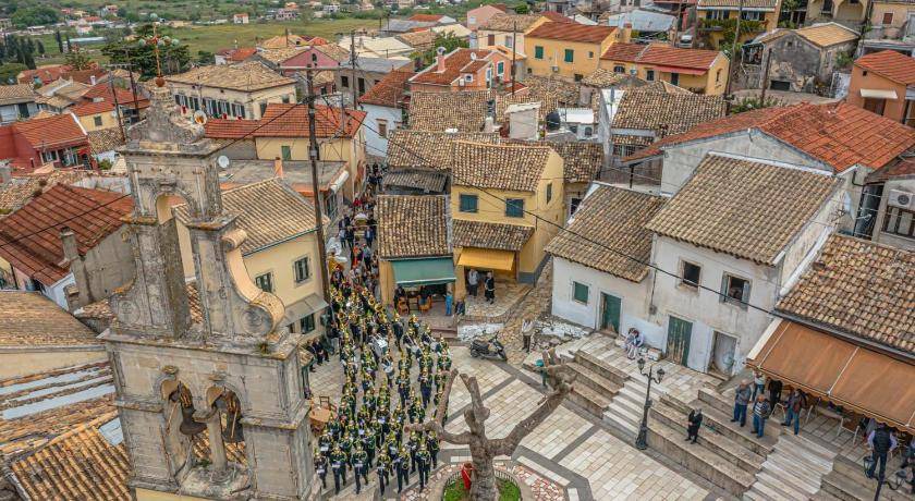 Photo of Others in Liapades
