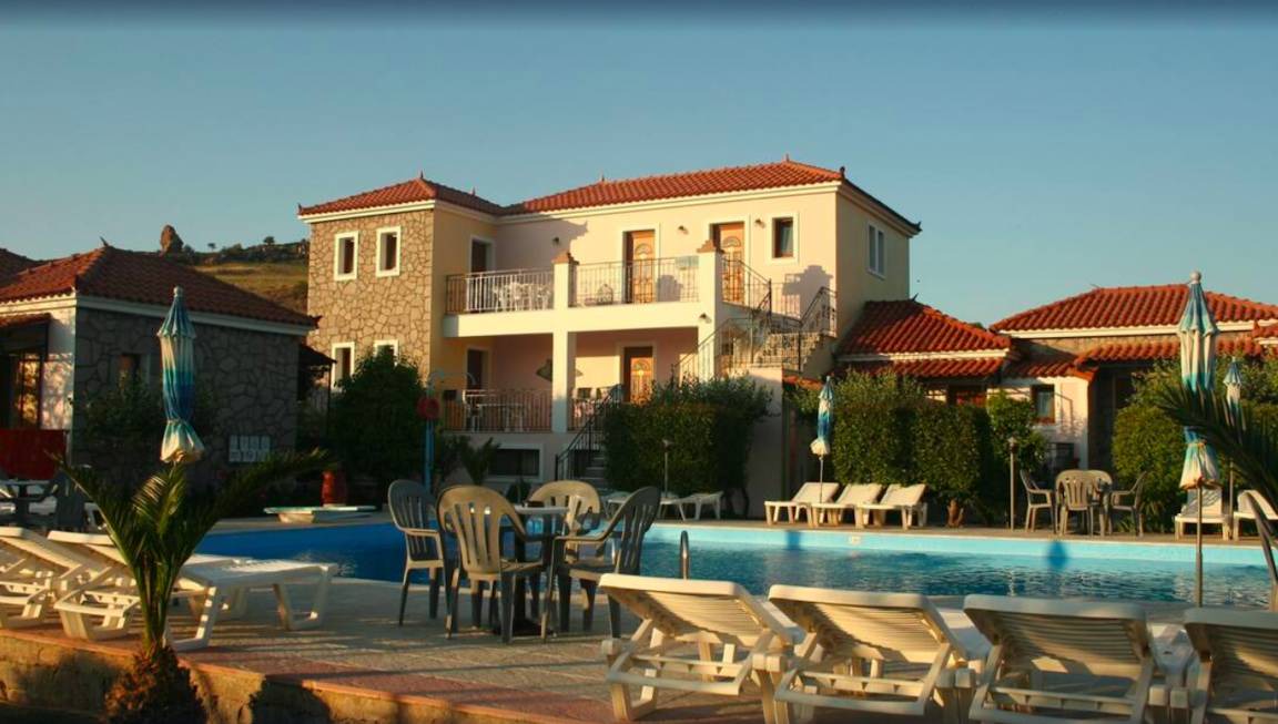 Photo of Others in Anaxos