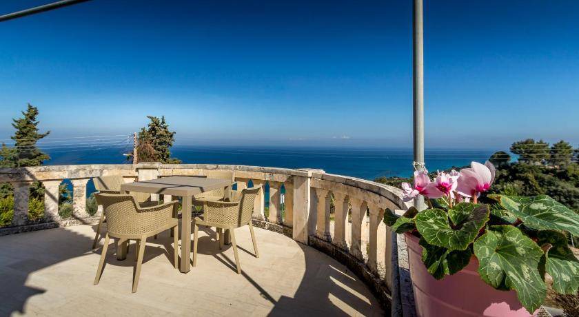 Photo of Patio Balcony in Xirokastello