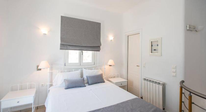 Photo of Others in Platis Gialos