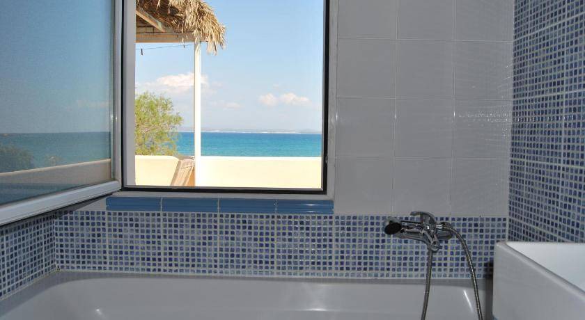 Photo of Bathroom in Karfas