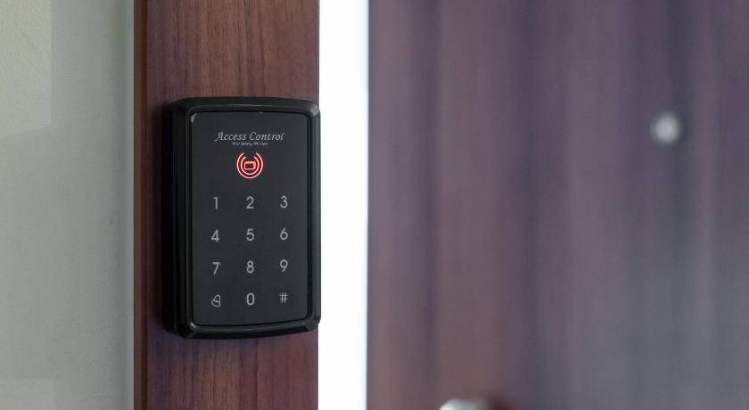 Photo of Others in Mousio