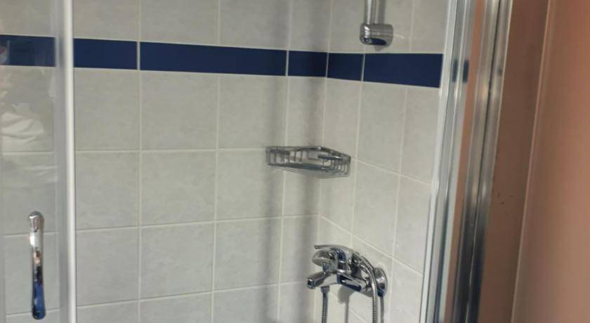 Photo of Bathroom in Lefktro