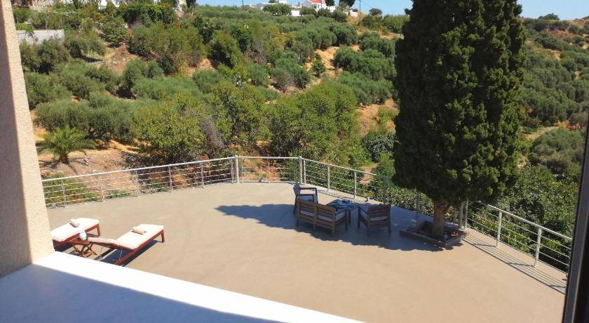 Photo of Patio Balcony in Pefki