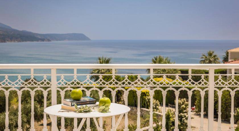 Photo of Patio Balcony in Karavados