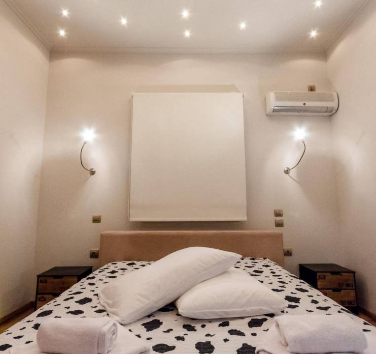 Photo of Bedroom in Glyfada