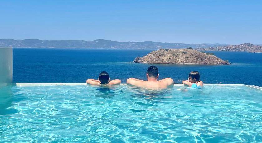 Photo of Others in Anaxos