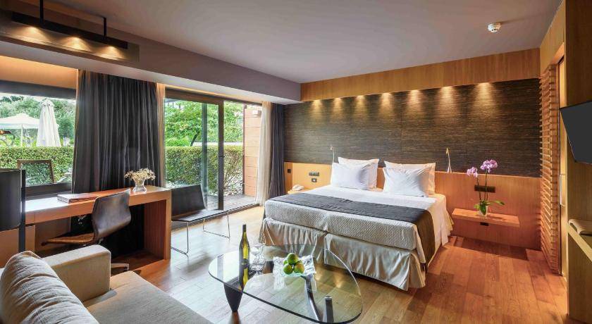 Photo of Others in Nea Khili